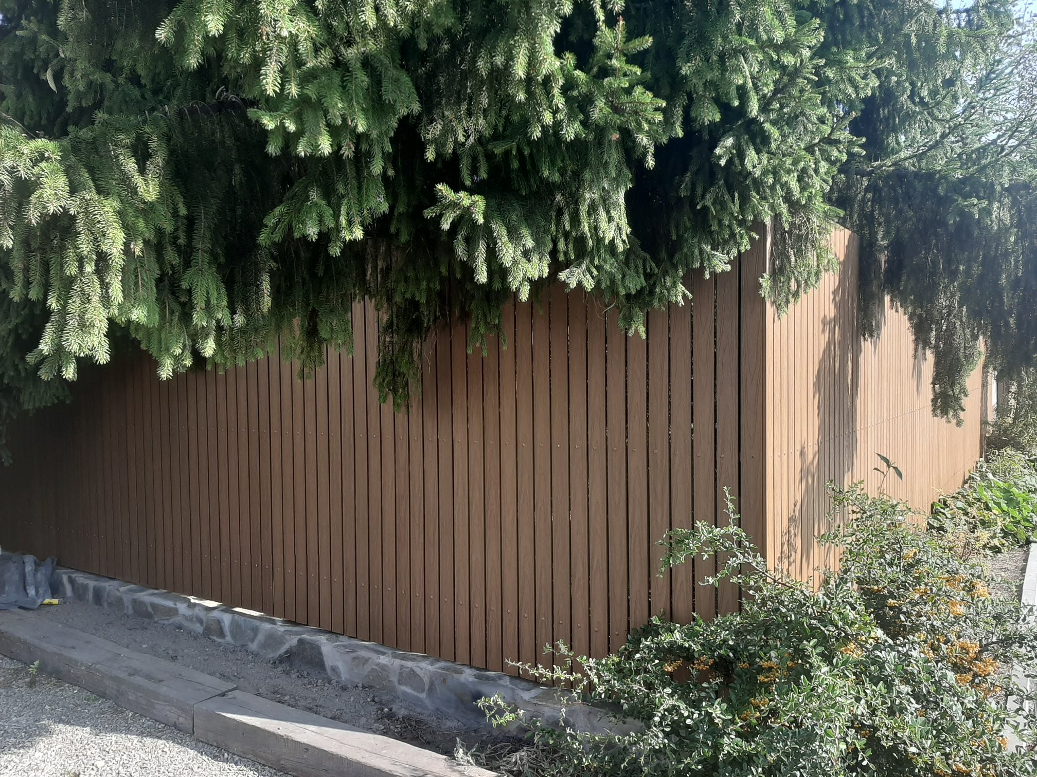 Deska ogrodzeniowa NewTechWood Ultrashield 15x80x2000mm - obrazek 7